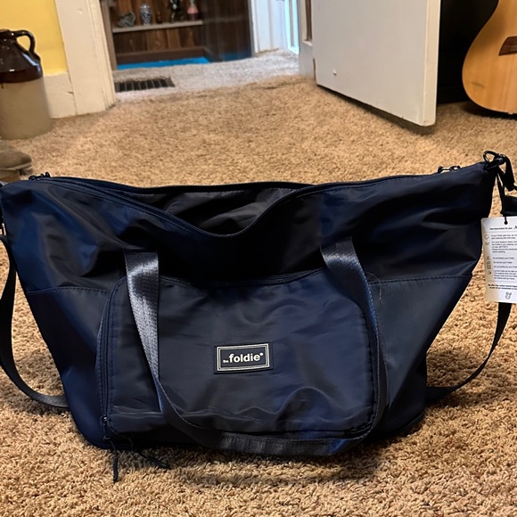 The foldie Blue travel bag - Picture 1 of 4